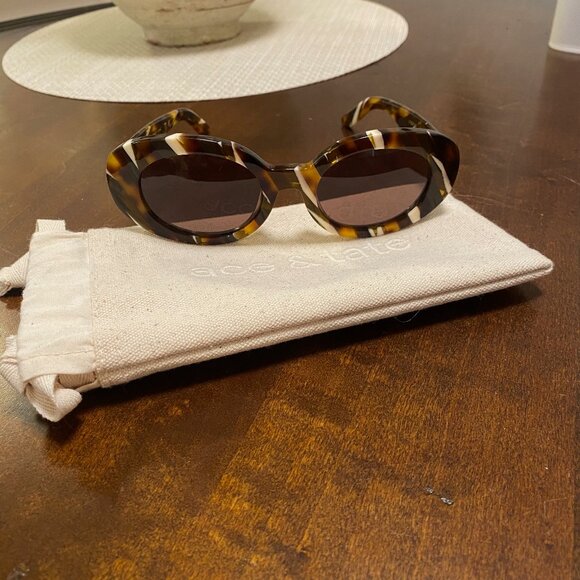 Ace & Tate Patsy Sunglasses in Jungle - Picture 3 of 3